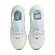 Women's Structure 26 Running Shoes In White/barely Green/mint Foam/black