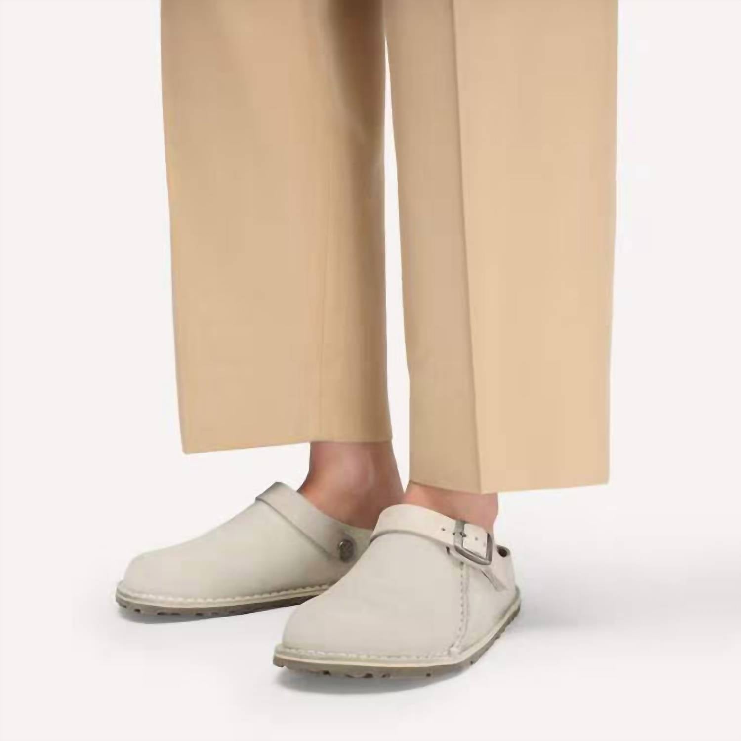 Women's Lutry Premium Suede Clog In Oyster