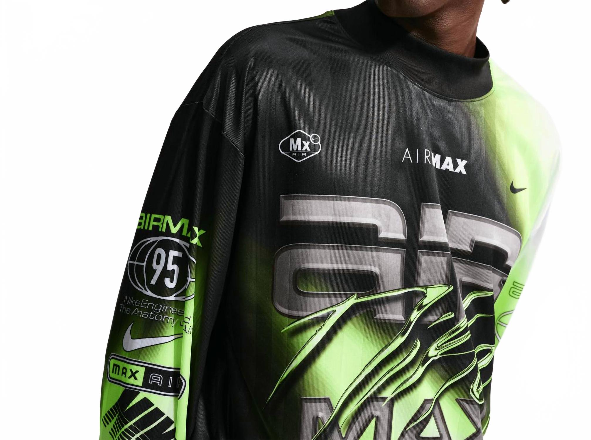 Culture Soccer Jersey In Volt Black