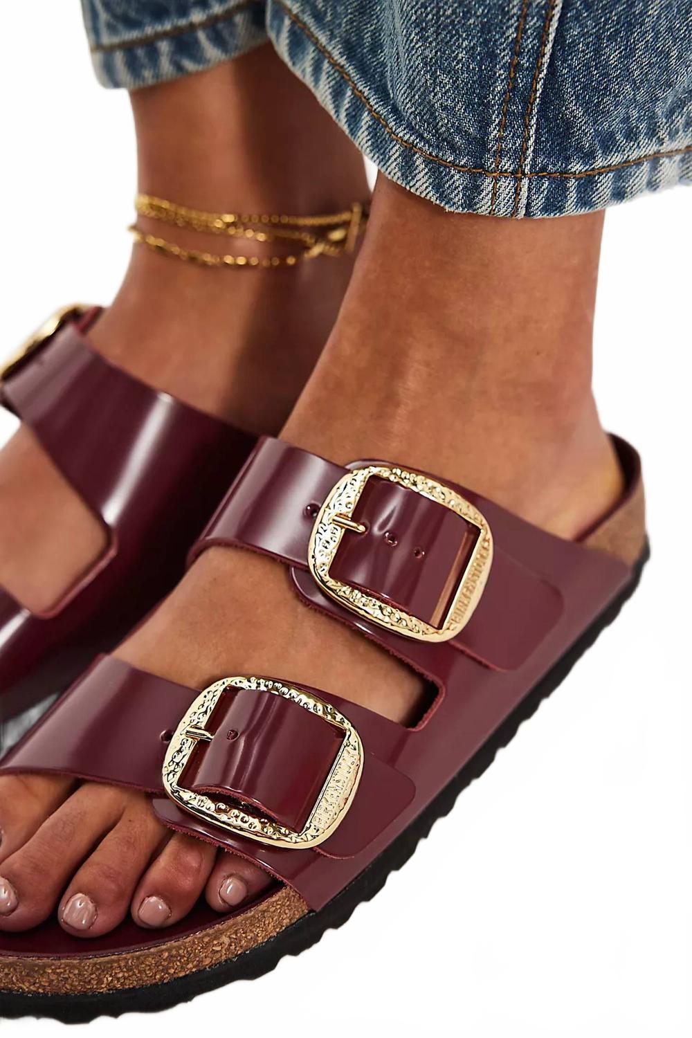 Women's Arizona Big Buckle Sandals In Zinfandel Leather
