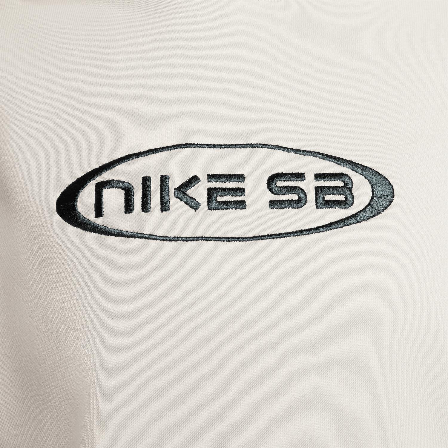 Sb Oval Logo Fleece Pullover Hoodie In Light Bone/deep Jungle