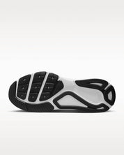 Women's Structure 26 Road Running Shoes In Black/cool, Grey/metallic, Silver/white