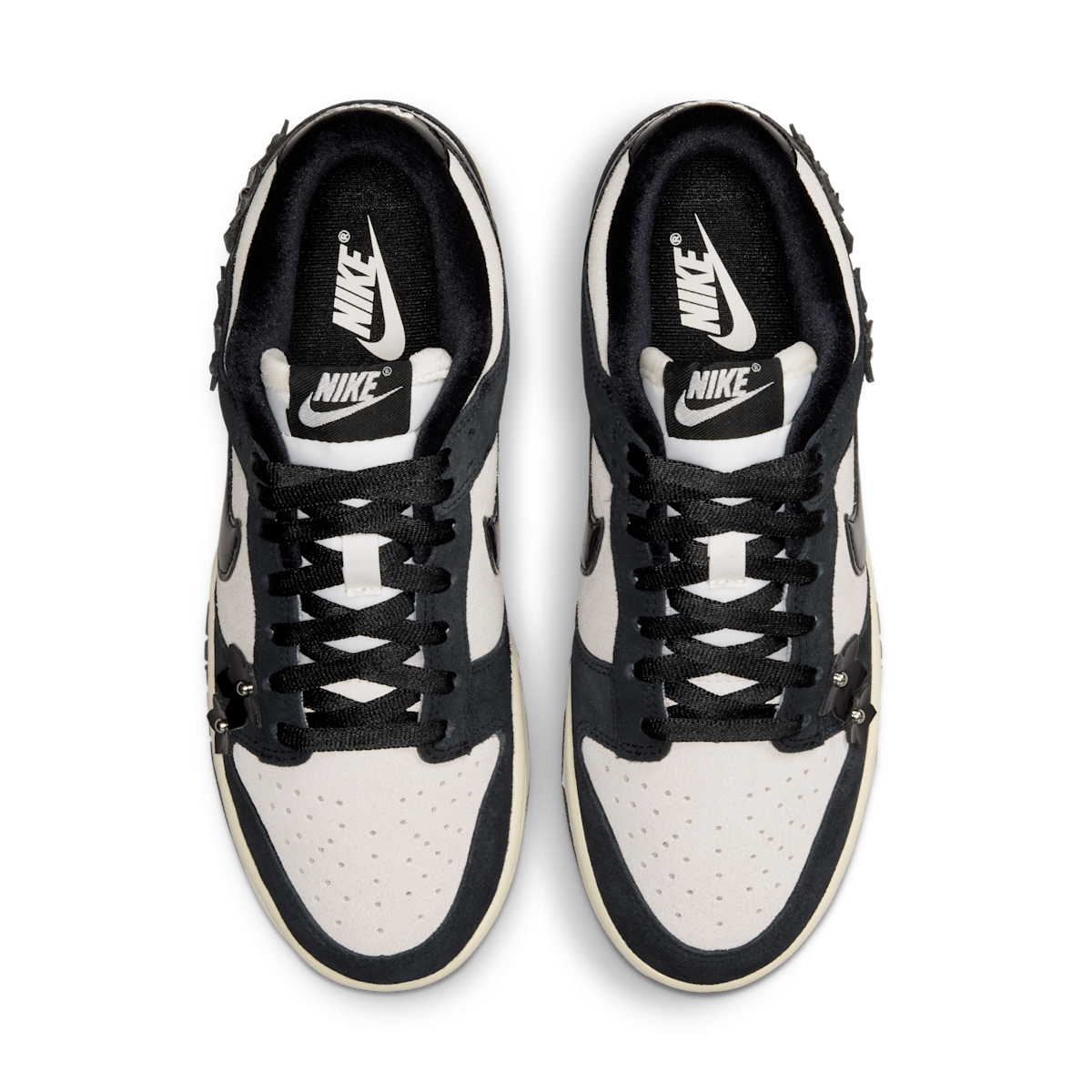 Women's Dunk Low SE Shoes