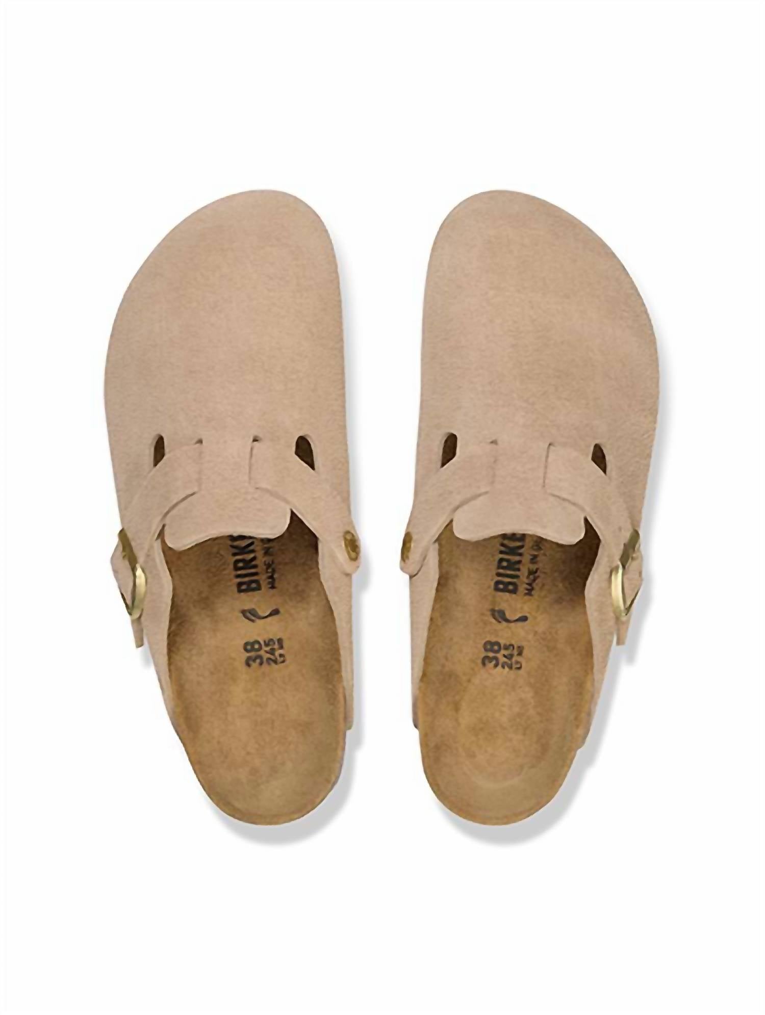 Unisex Boston Suede Clog In Sandcastle