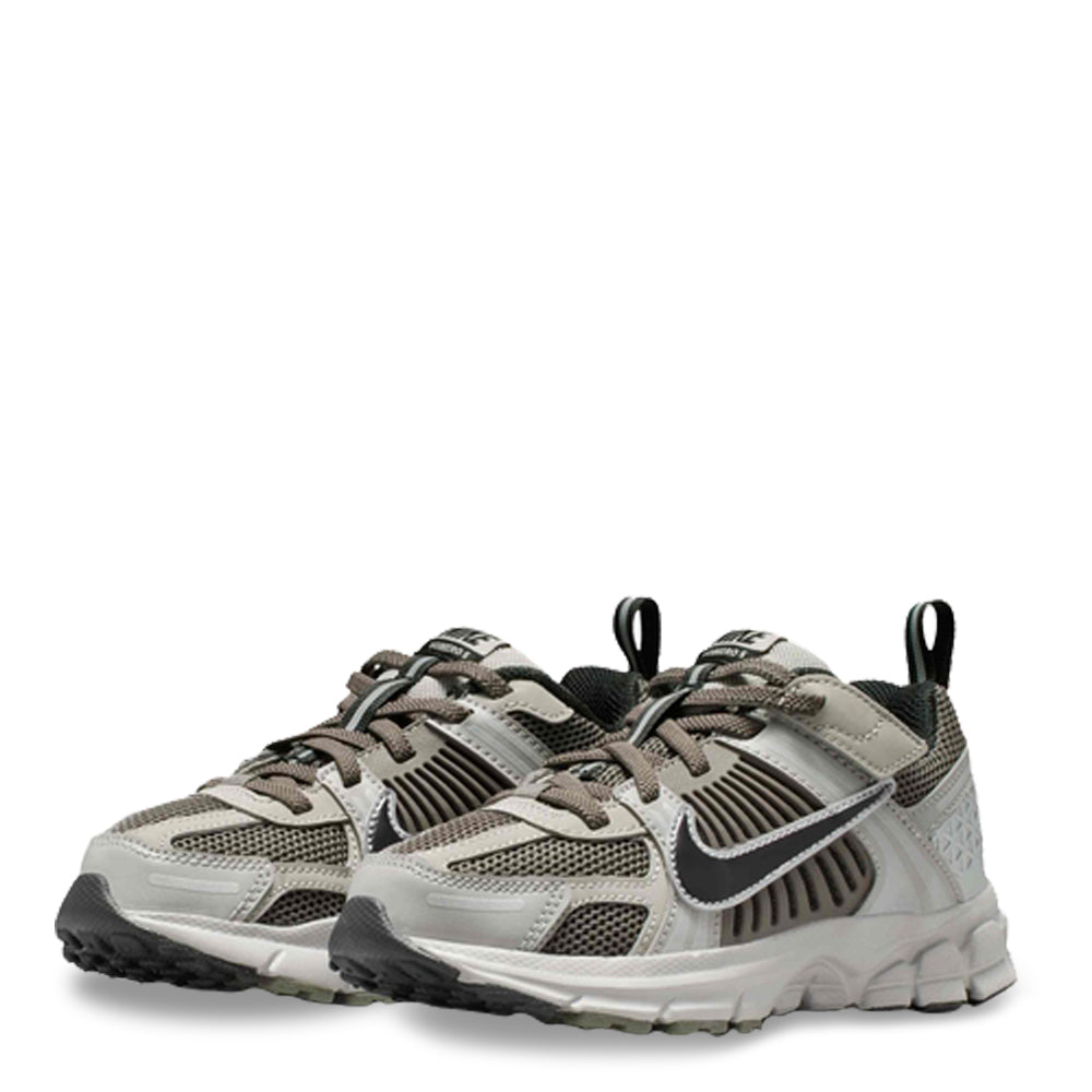 Nike Vomero 5 Little Kids' Sneakers