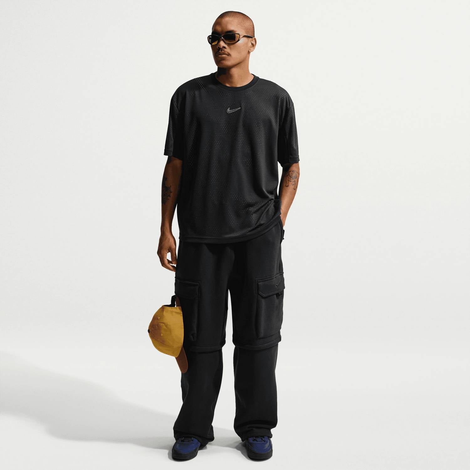 Ishod Cargo Pants In Black