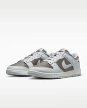 Women's Nike Dunk Low Retro HF5441-202 Sneaker Brown Platinum Lifestyle Shoes LIQ176