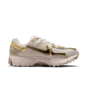 Women's Zoom Vomero 5 Shoes
