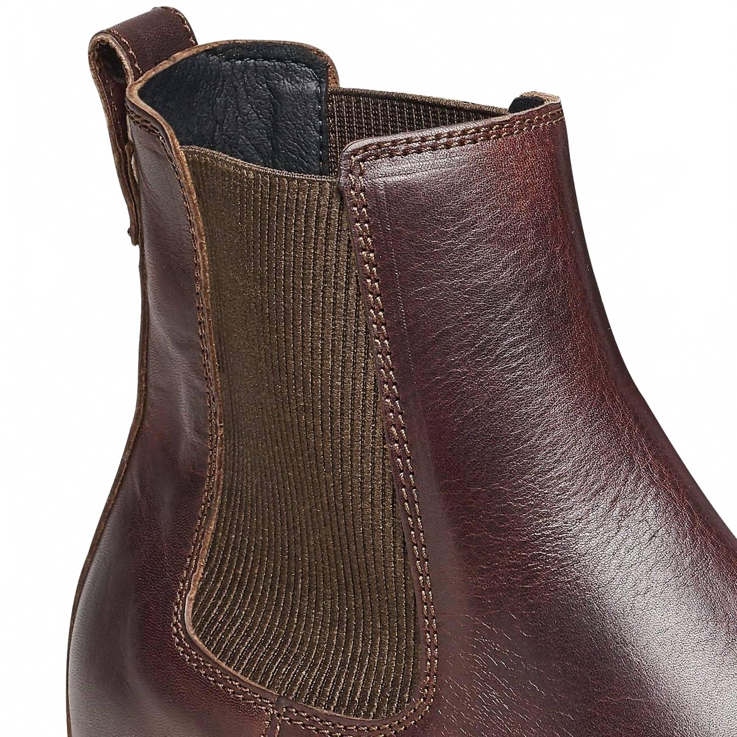 Men's Highwood Slip-On Mid Chelsea Boots In Chocolate