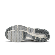 Men's Zoom Vomero 5 Shoes