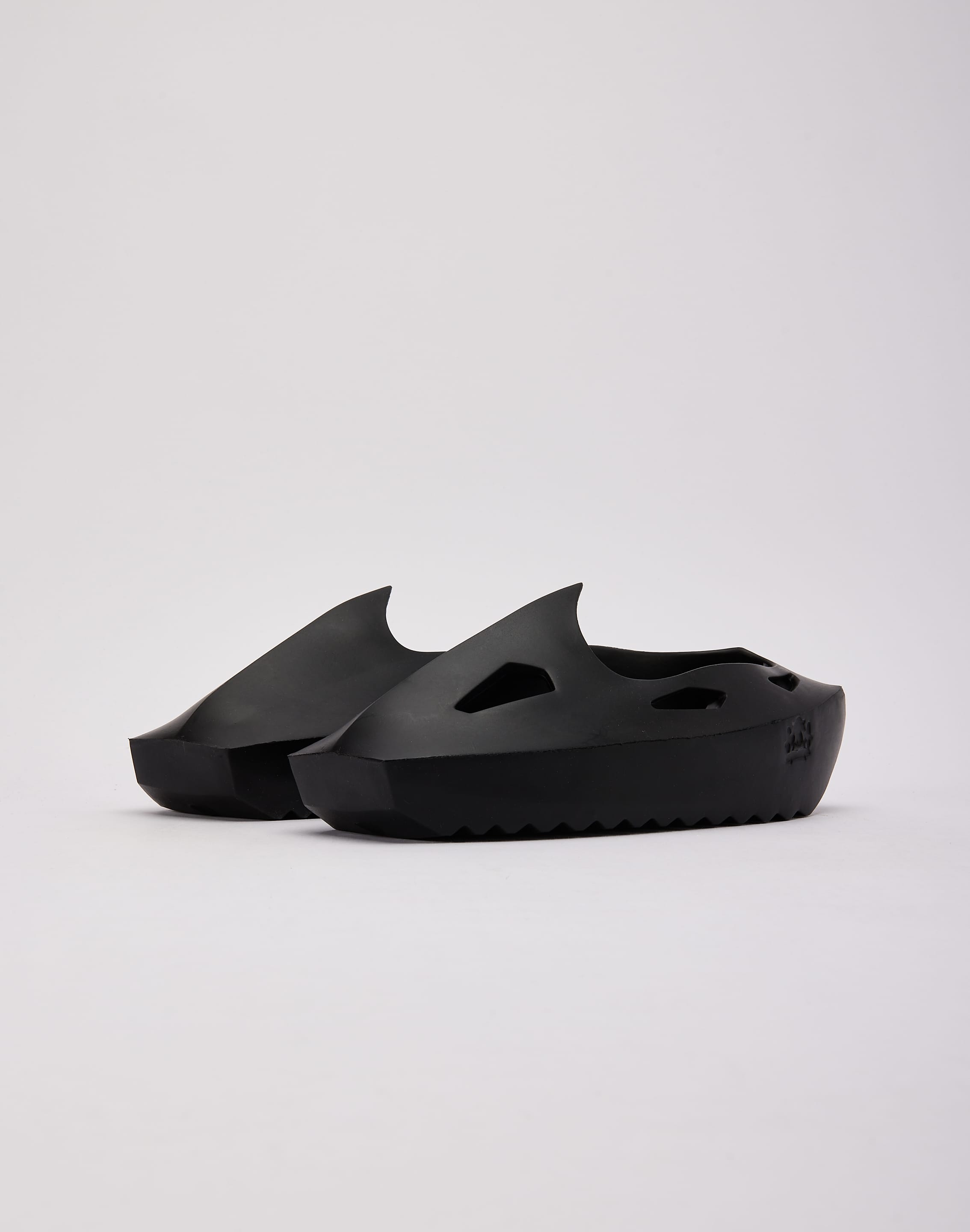 cyber_20clog_101013_20black_M018.jpg