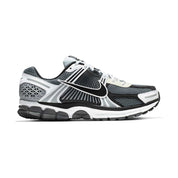 MENS NIKE ZOOM VOMERO 5 SE SP DARK GREY/BLACK_CI1694-001