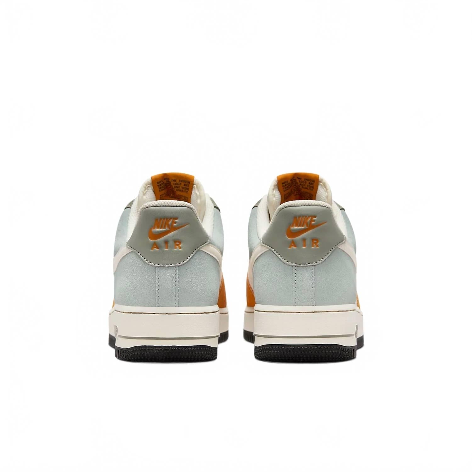 Men's Air Force 1 '07 Lv8 Shoe In Cream