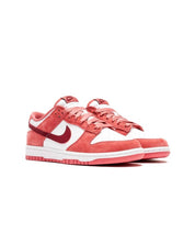 Women's Dunk Low Sneakers In White / Team Red-Adobe-Dragon Red