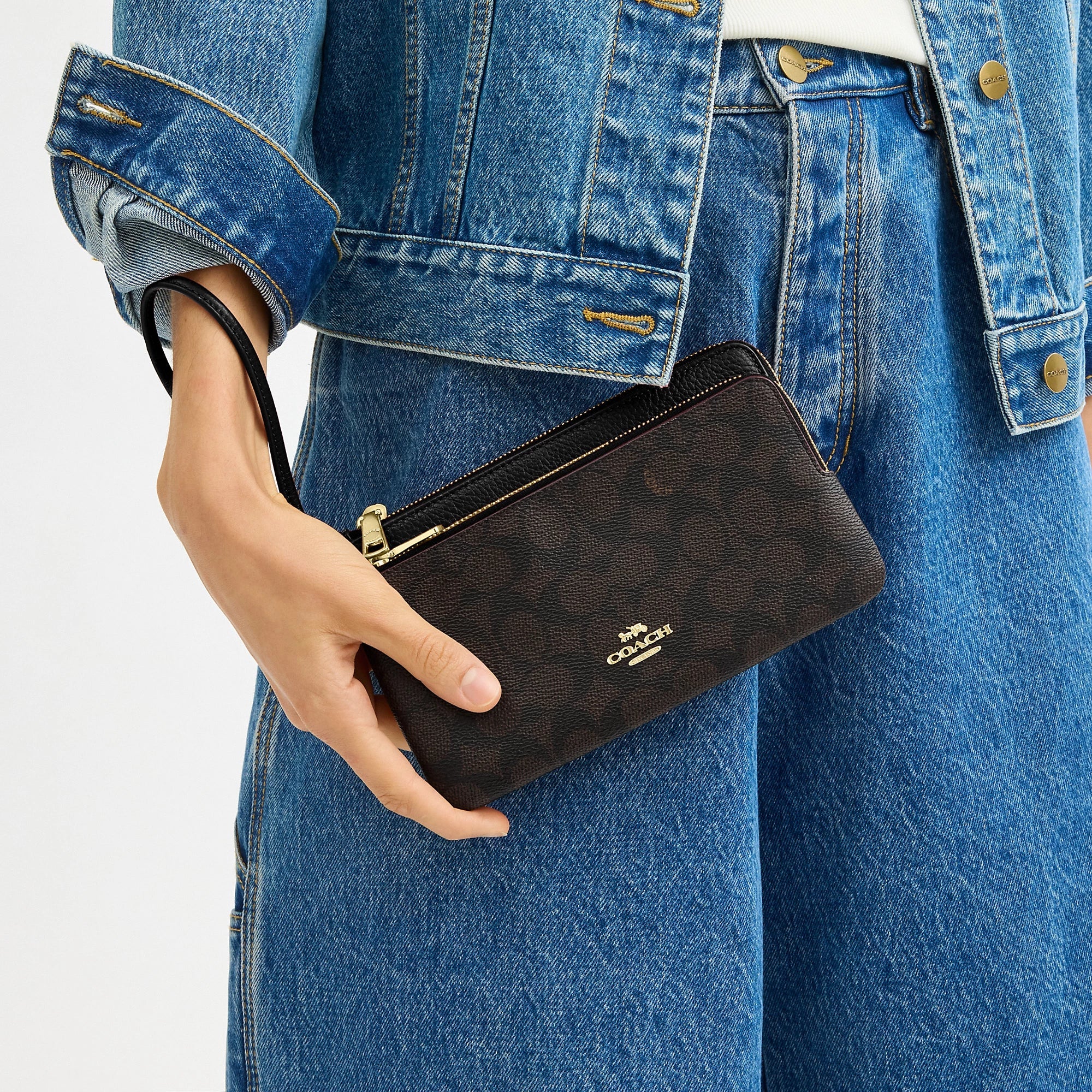 Coach Outlet Double Zip Wallet In Signature Canvas