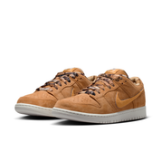 Men's  SB Dunk Low Pro Skate Shoes