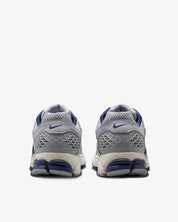 Men's Zoom Vomero 5 Sneaker In Vast Grey/blue Void Wolf Grey
