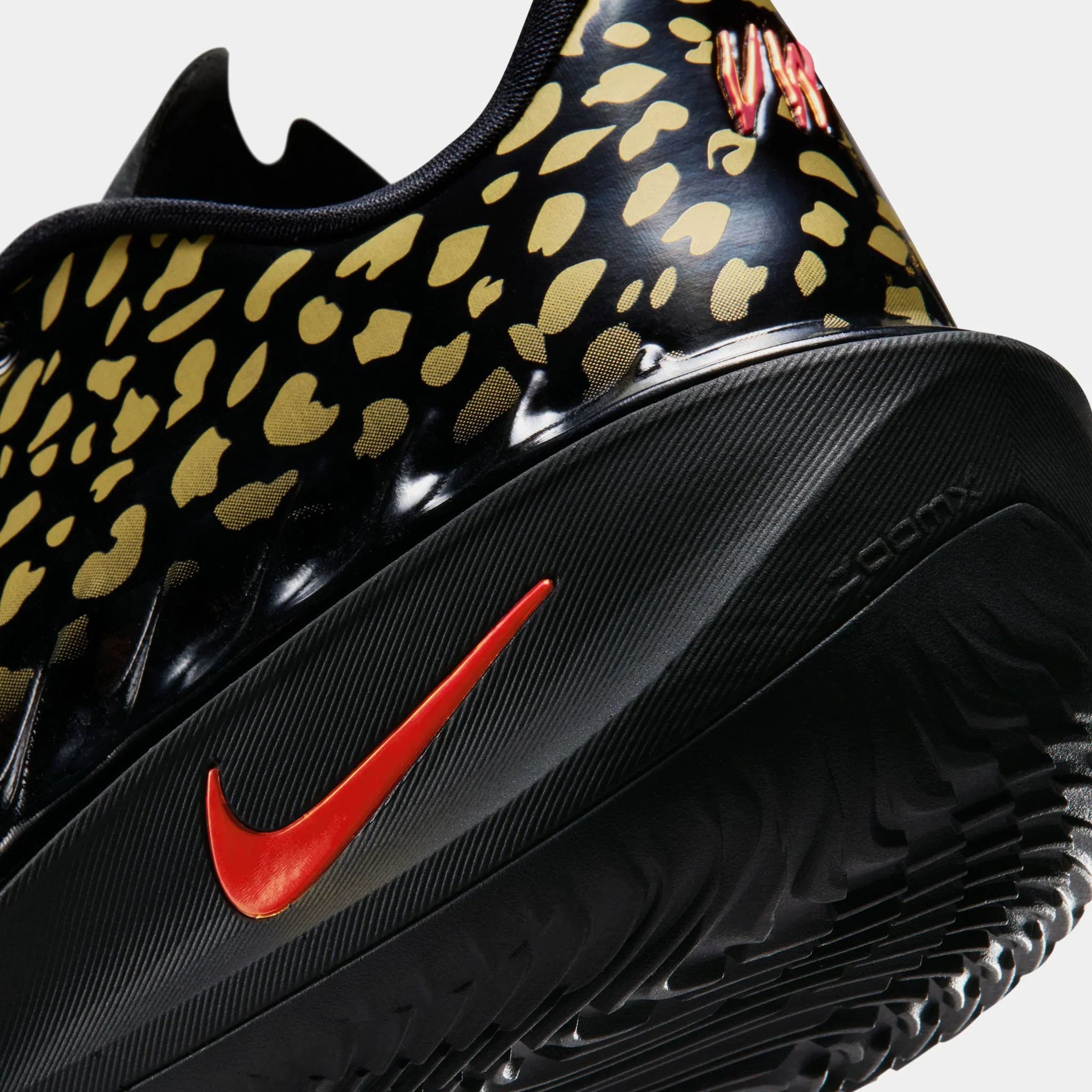 Nike G.T. Cut 4 - Victor Wembanyama - Men's Sneakers