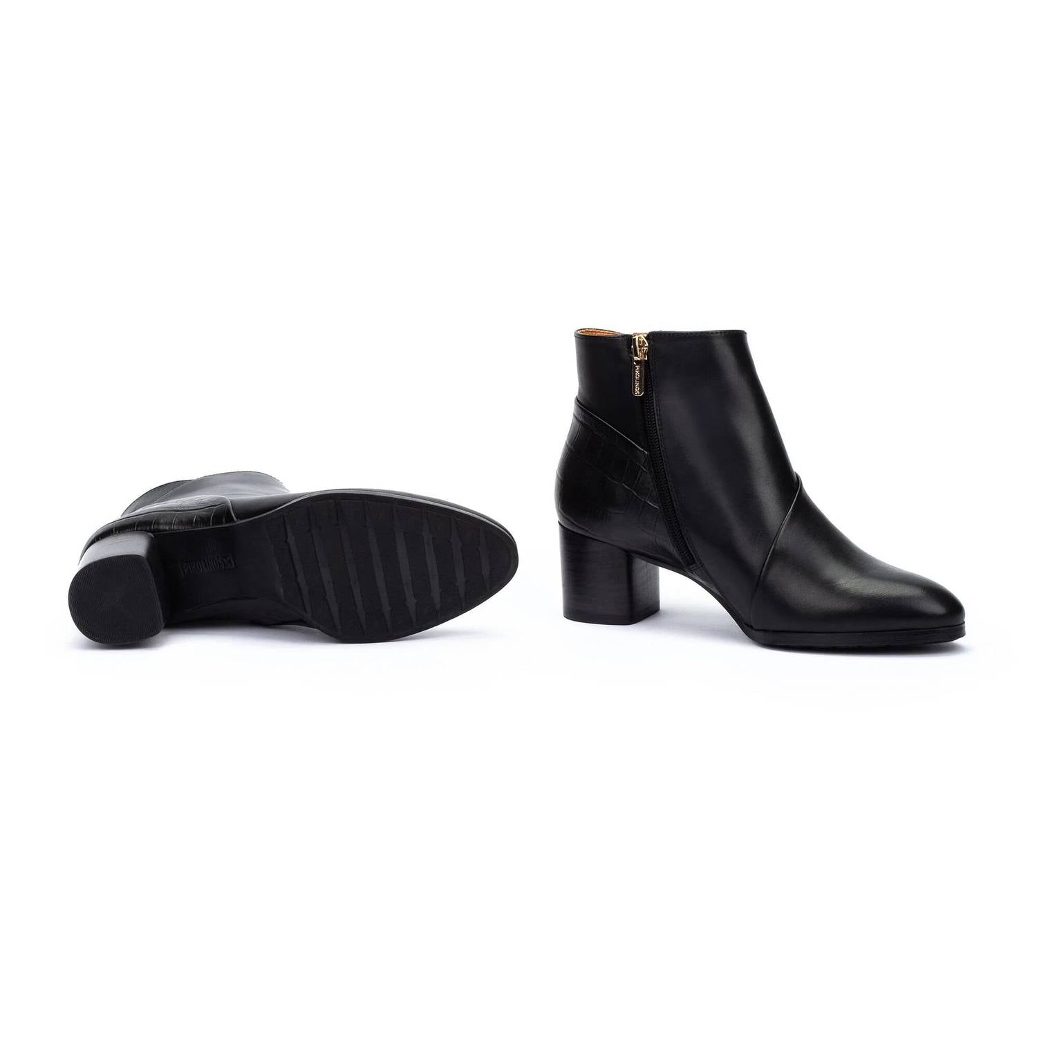 Women's Calafat Ankle Boot In Black