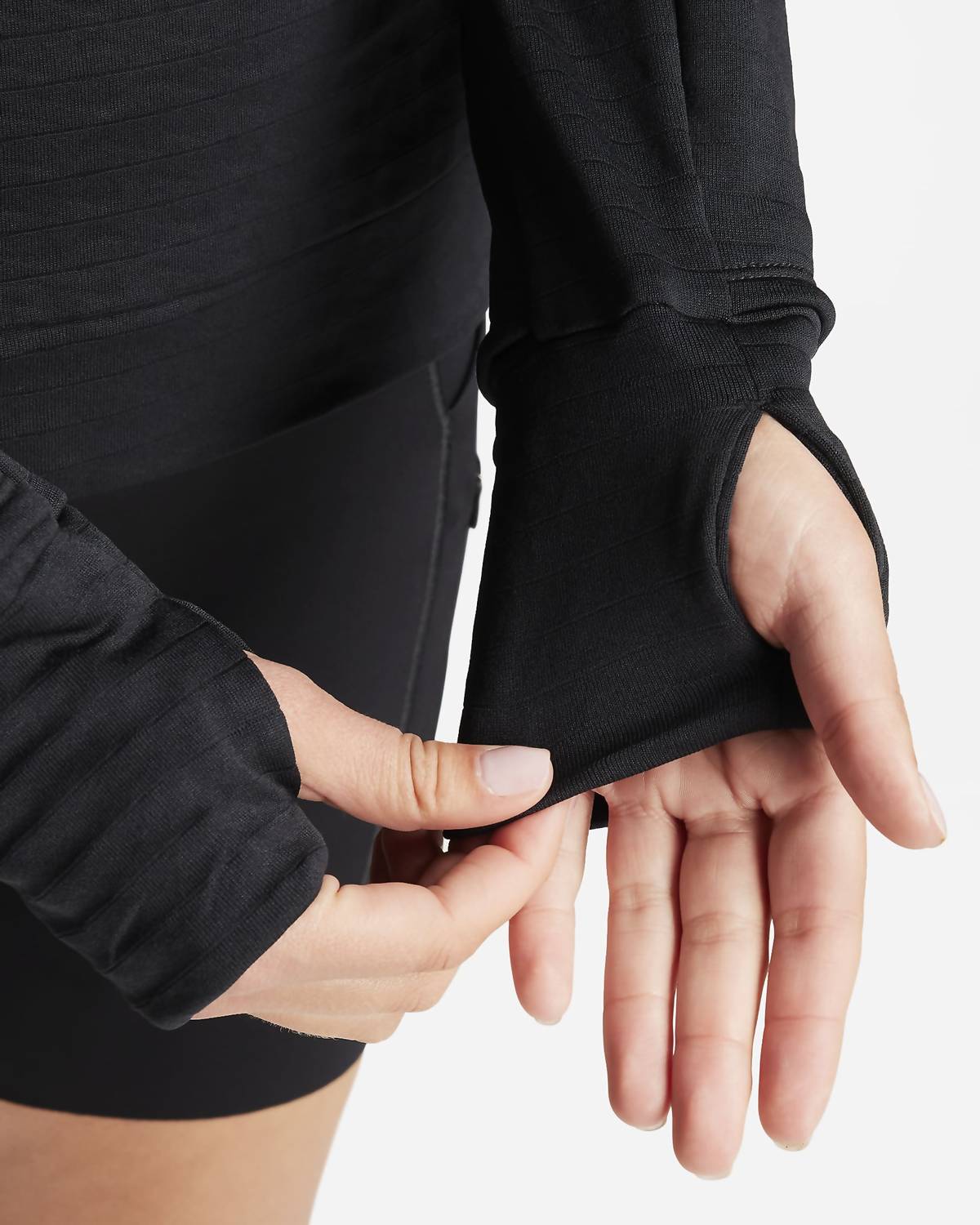 Therma-Fit Swift Turtleneck Running Top In Black