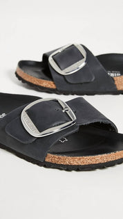 Women's Madrid Big Buckle Sandal In Black