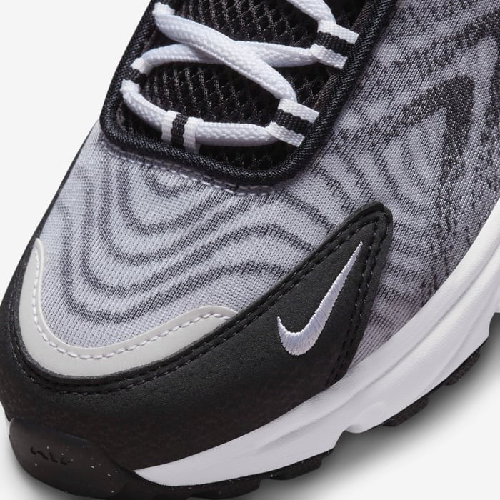 Nike Air Max TW DQ0296-001 Sneakers Kids Black White Athletic Running Shoes