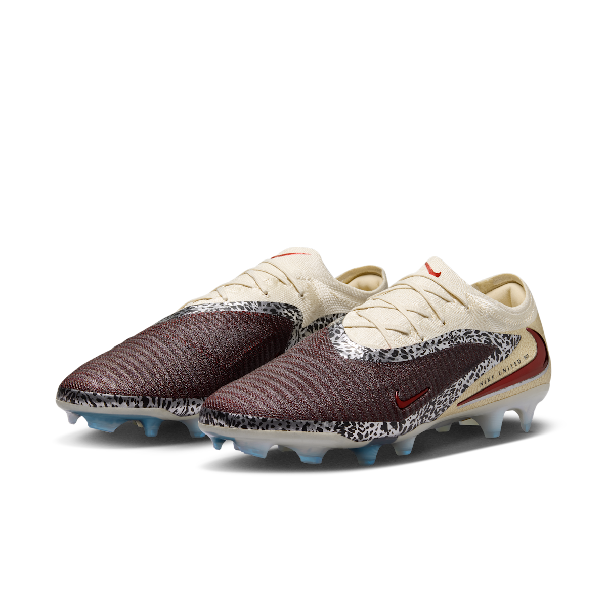 Men's United Phantom 6 Low Elite Firm-Ground Soccer Cleats
