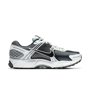 Men's Zoom Vomero 5 SE SP Shoes