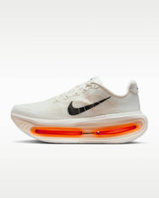 Women's Vomero Premium Shoes In Sail/coconut Milk/total Orange/black