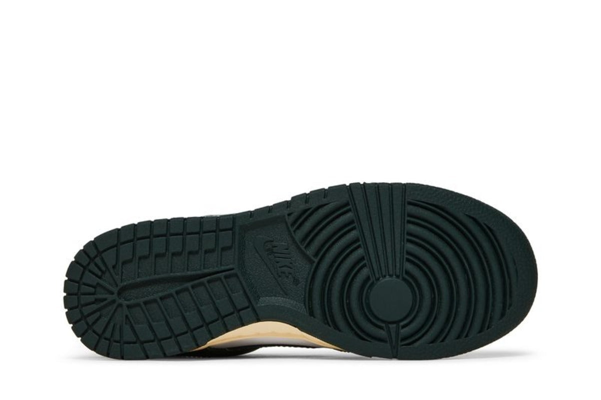 Nike Dunk Low Vintage Green (Women's)