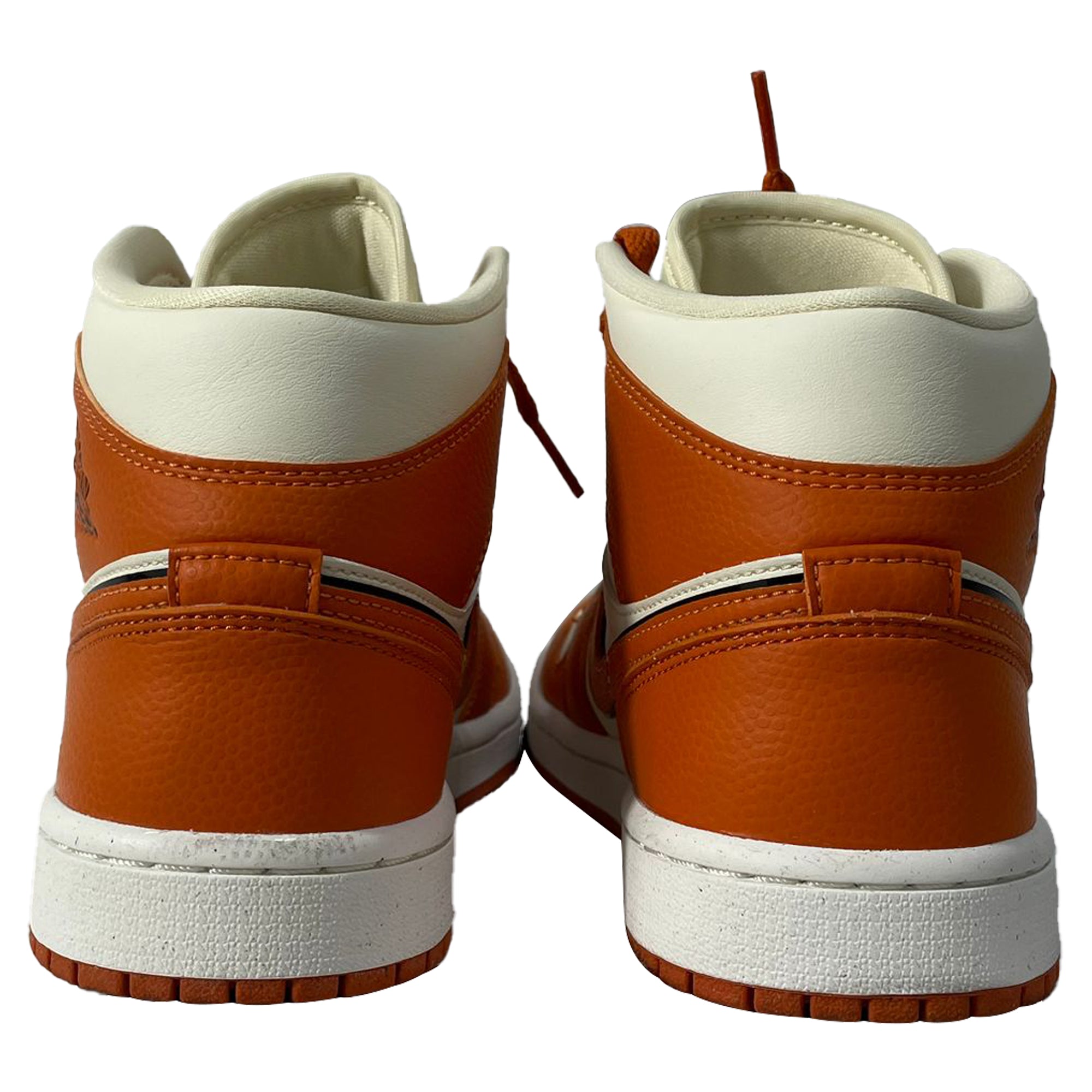 Nike Jordan 1 Mid SE Sport Spice Sneakers in Orange Leather