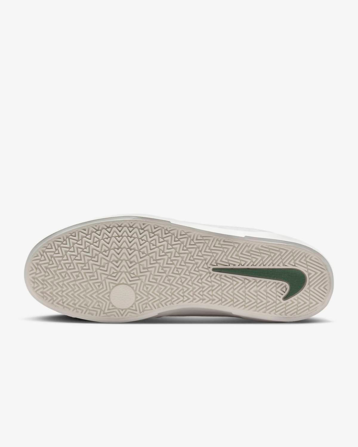 Men's Sb Malor Sneaker In Platinum Tint/wolf Grey/summit White/fir