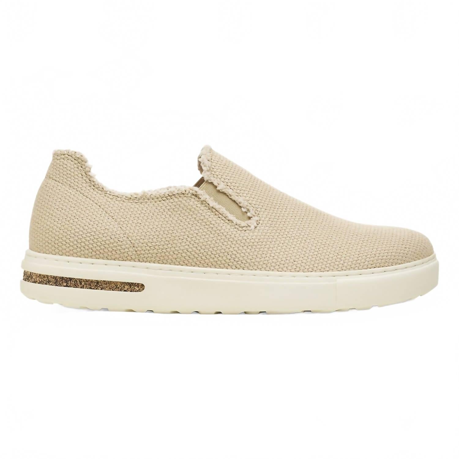 Women's Bend Decon Slip On Shoes In Sandcastle Canvas