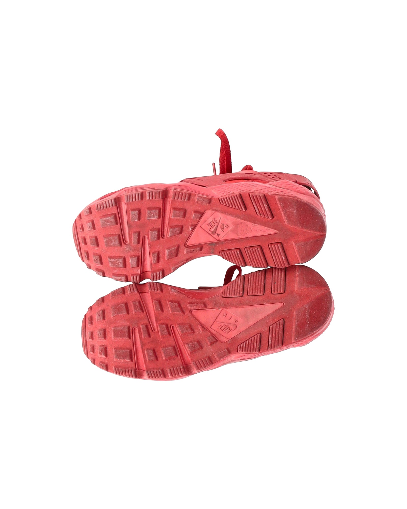 Nike Air Huarache Triple Red Sneakers in Red Rubber