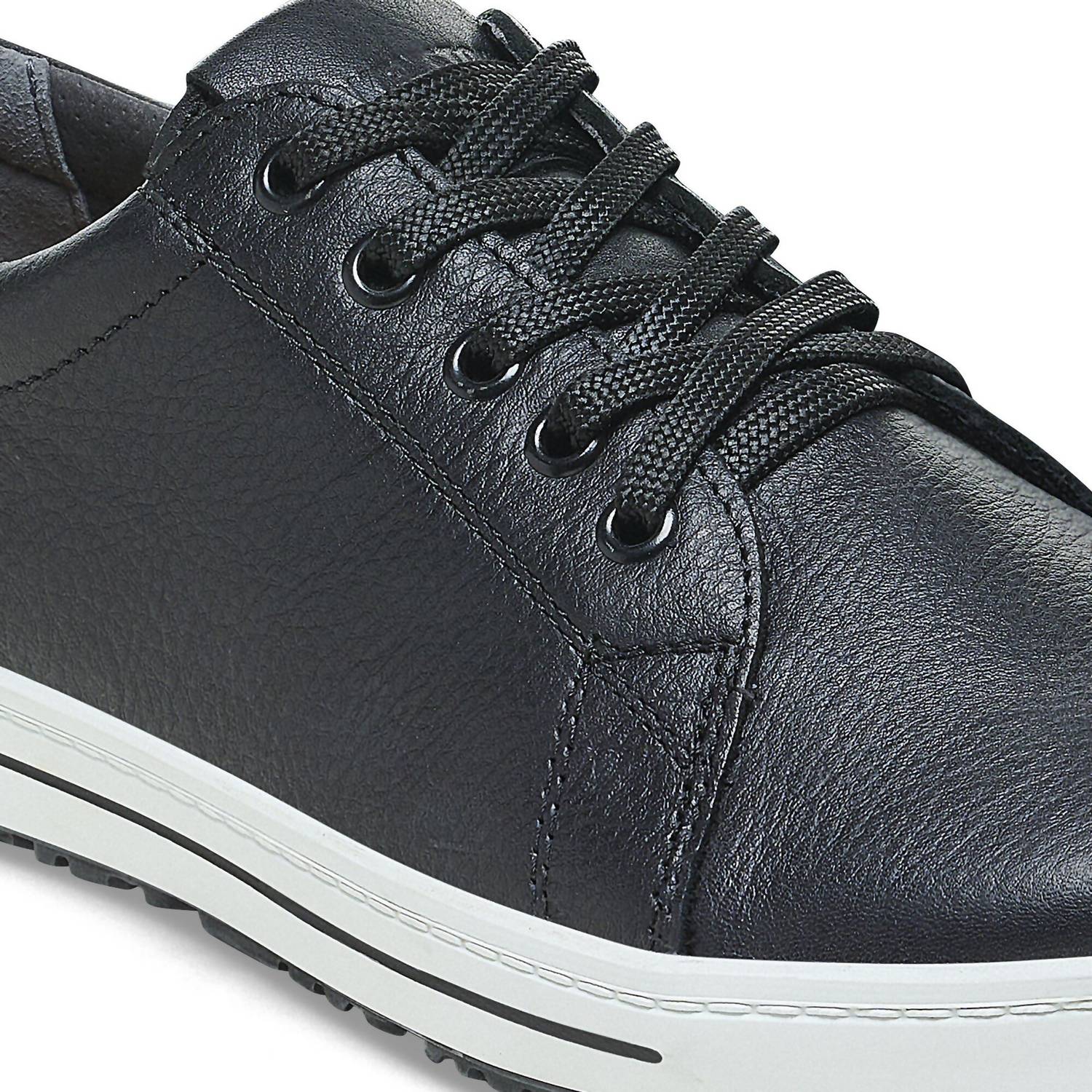 Women's Qo 500 Lace Up Sneakers In Black/white