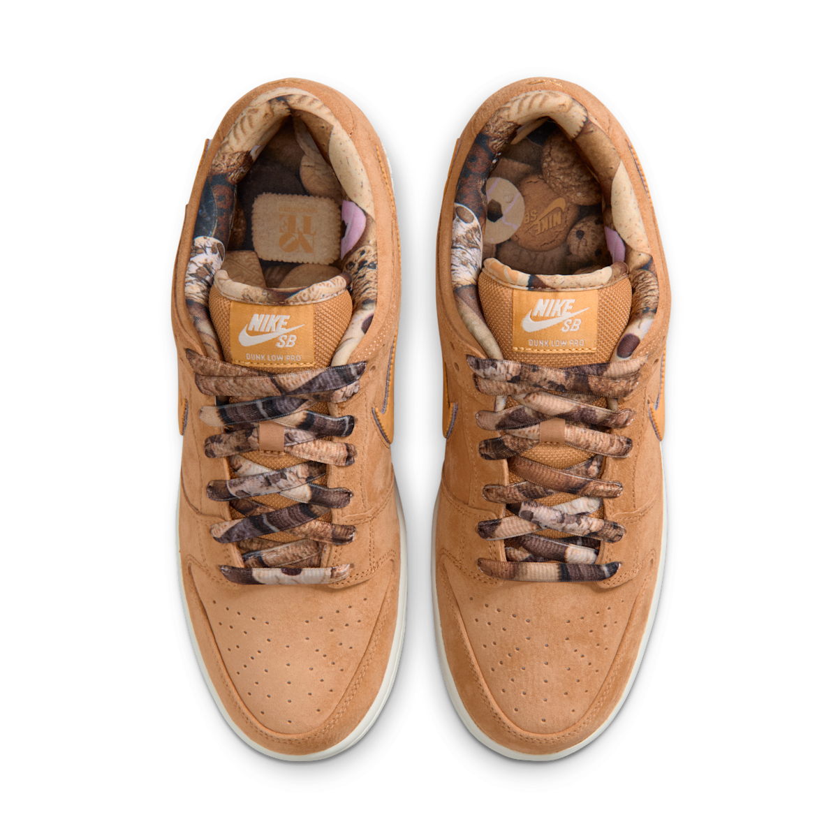 Men's  SB Dunk Low Pro Skate Shoes