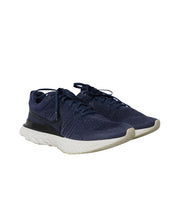 Nike Blue Infinity React 2 in Navy Blue Mesh Polyester
