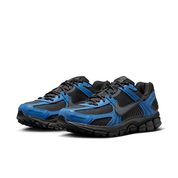 Men's Zoom Vomero 5 SE Shoes with Reflective Accents
