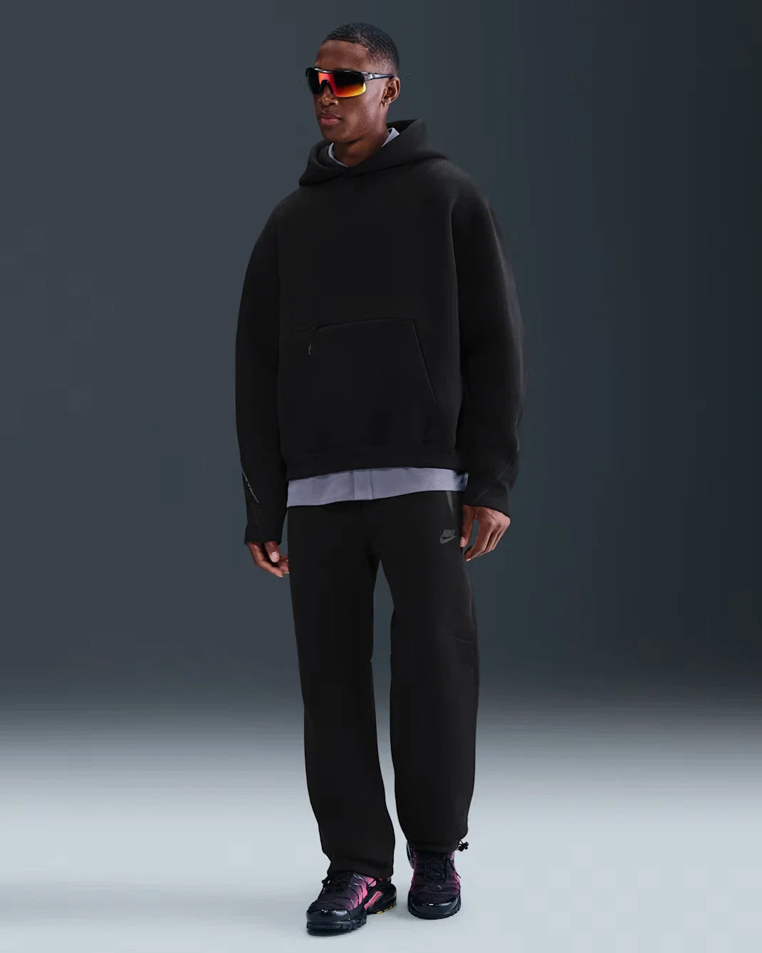 Nike Tech Hoodie Men's Black Fleece Embroidered Swoosh Logo Oversized JAX1049
