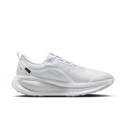 Men's Vomero 18 GORE-TEX Waterproof Road Running Shoes with Reflective Accents
