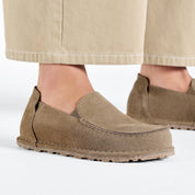 Women's Utti Slip On Moccasin In Gray Taupe