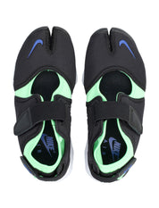Air Rift Split-Toe Stretch Sneakers