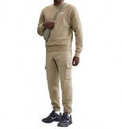 Men's Club Fleece Cargo Pants In Parachute Beige