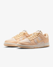 Women's Dunk Low In Orewood Sesame