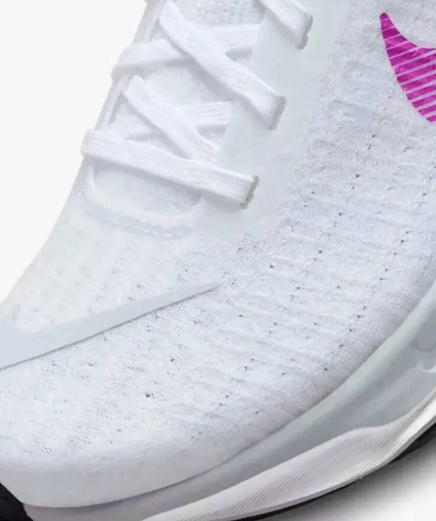 Women's Zoomx Invincible Run Flyknit 3 Shoe In White/vivid Purple