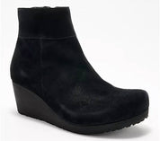 Women's Ebba Ankle Boot In Black