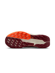 Women's Pegasus Trail 5 Shoe In Red Crimson