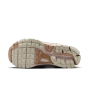 Women's Zoom Vomero 5 Shoes