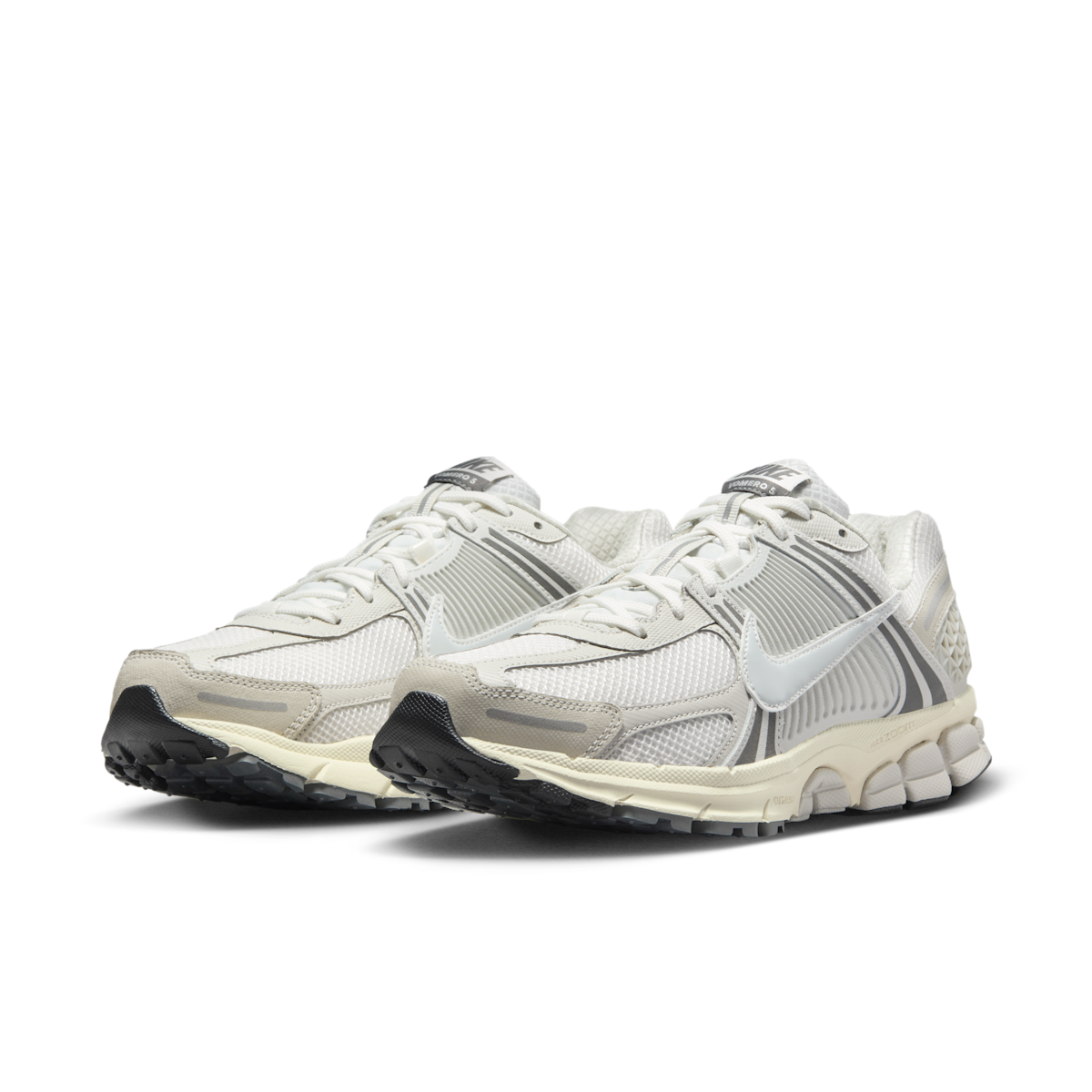 Men's Zoom Vomero 5 SE Shoes