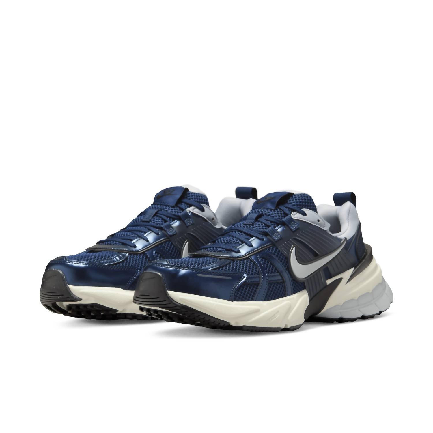 Men's V2K Run Obsidian Sneakers In Thunder Blue